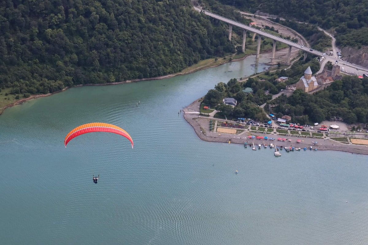 Paragliding photograph